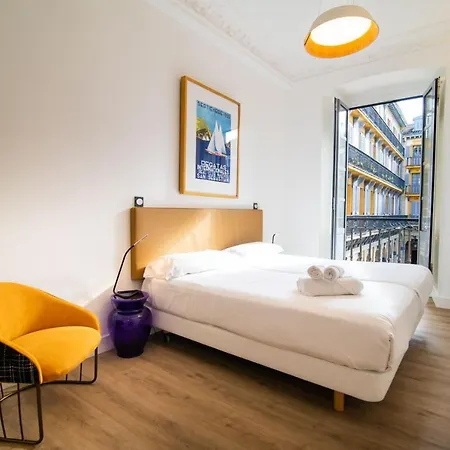 Πανσιόν Roomss