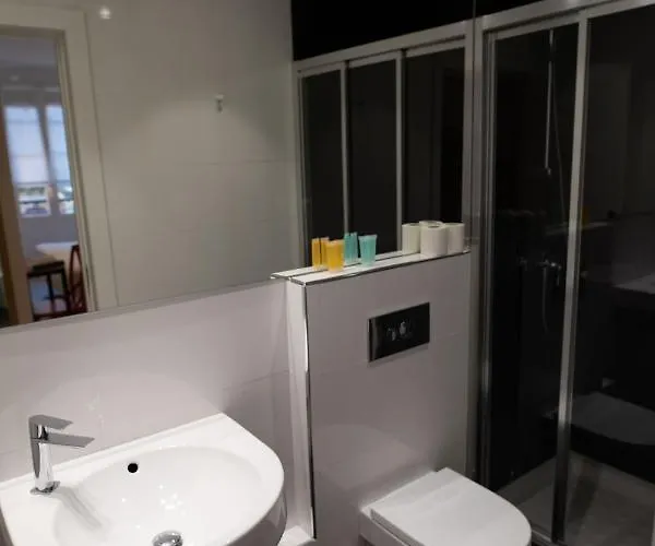 Roomss Aparthotel San Sebastian